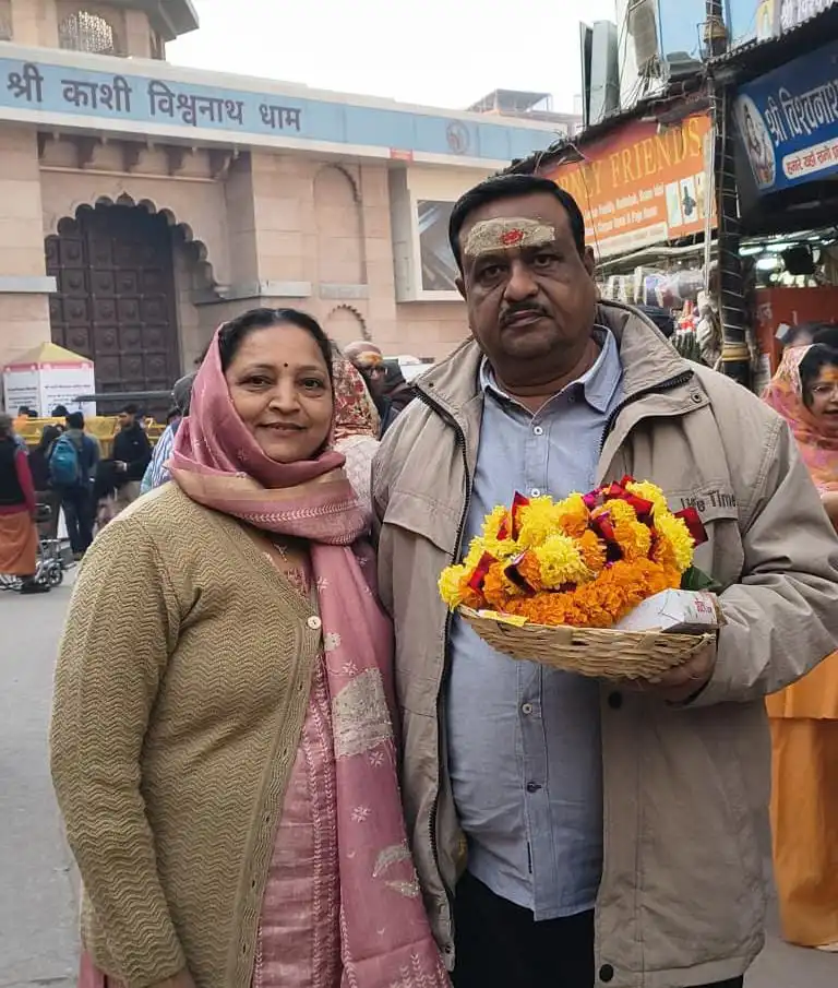 Varanasi Travel Memory and Sightseeing by Yatranya